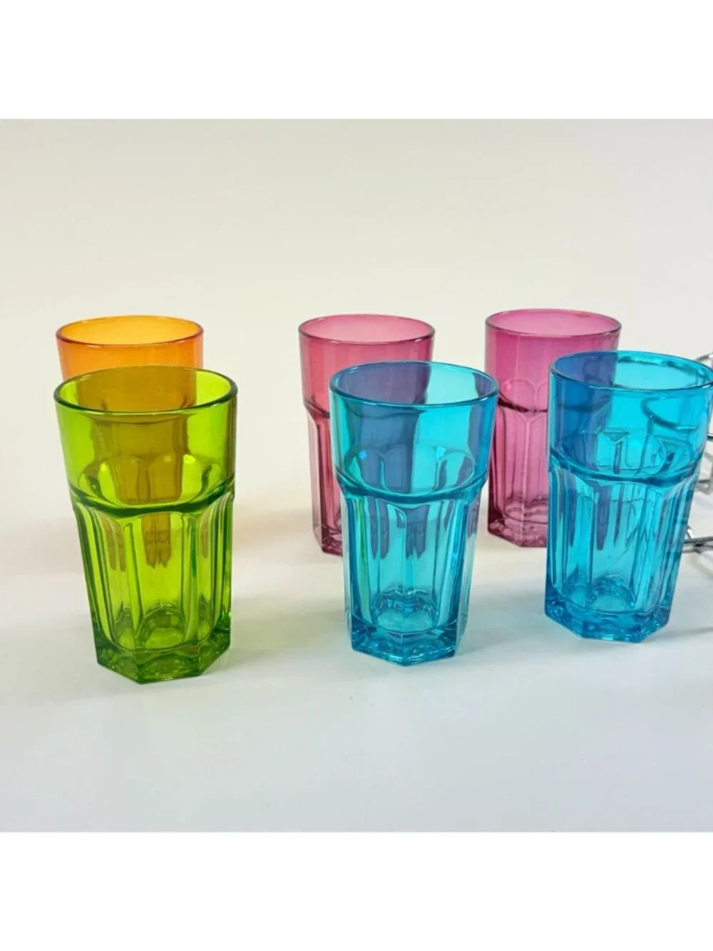 Set Of 6 Colored Glass 6 oz Tumblers With Chrome Metal Holder Retro Design